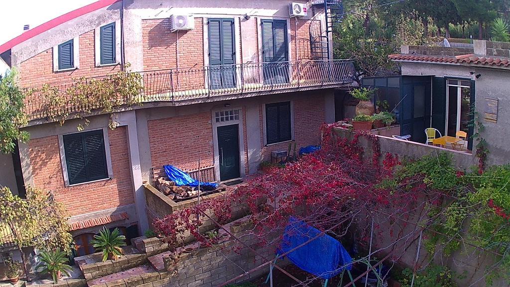 B&B Villa Zia Febronia Patti Exteriér fotografie