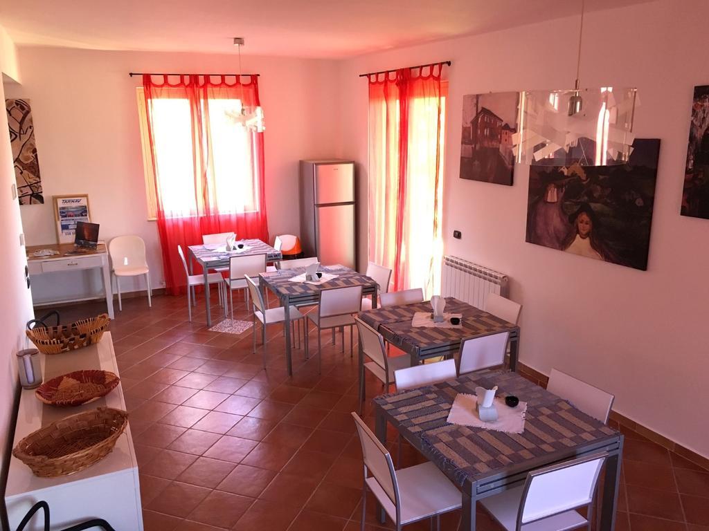 B&B Villa Zia Febronia Patti Exteriér fotografie