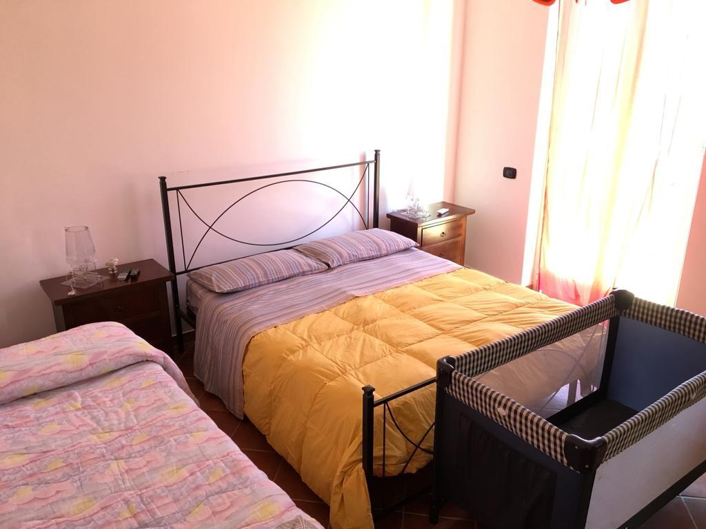 B&B Villa Zia Febronia Patti Exteriér fotografie